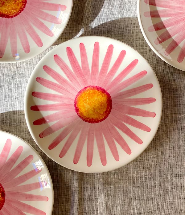Glaze: decorate ceramic item of choice!