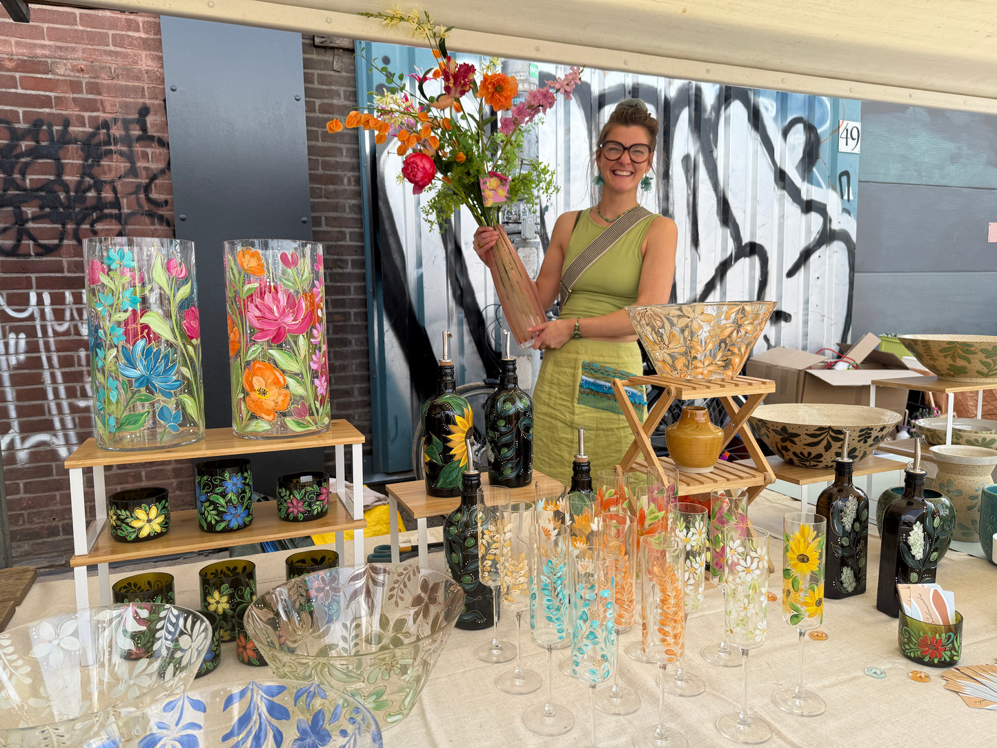 Glass paint: Hand-Paint your own Floral Vase workshop