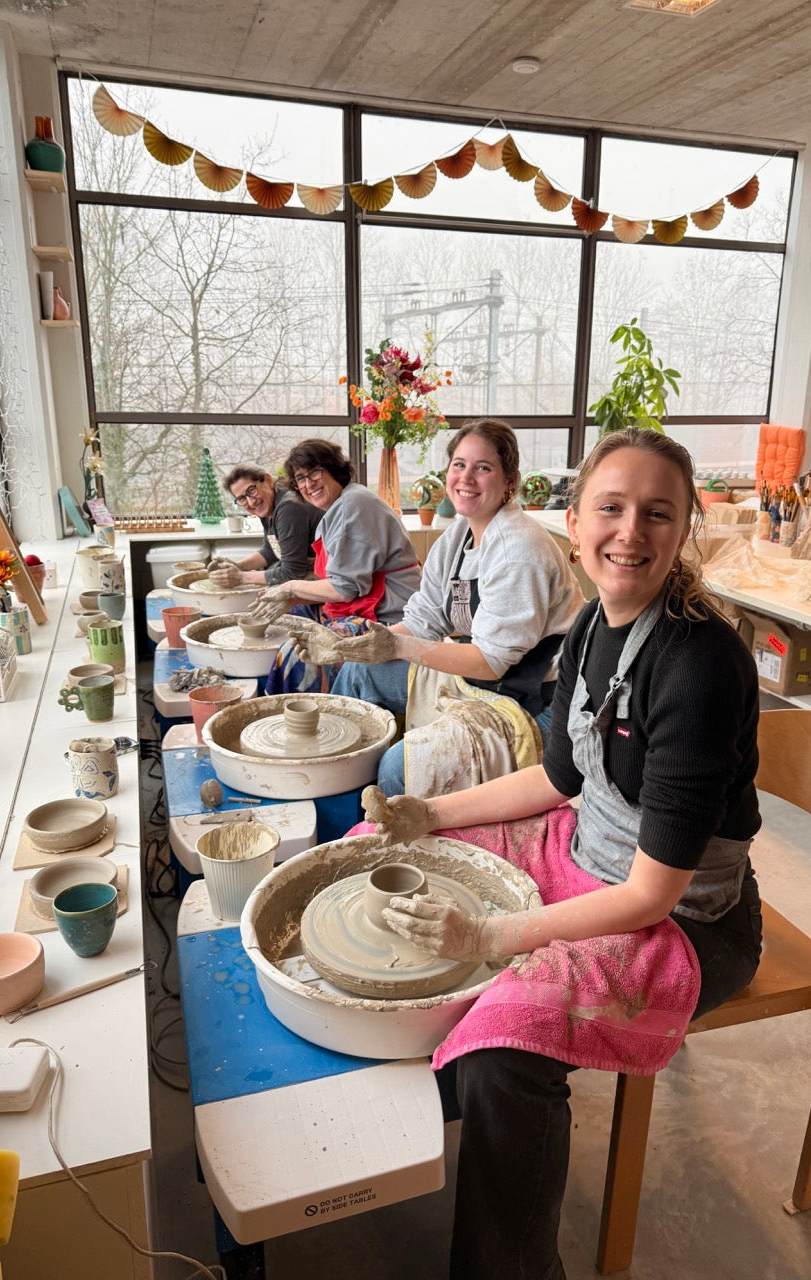 Summer Clay Taster: Intro Wheel Throwing + glazing