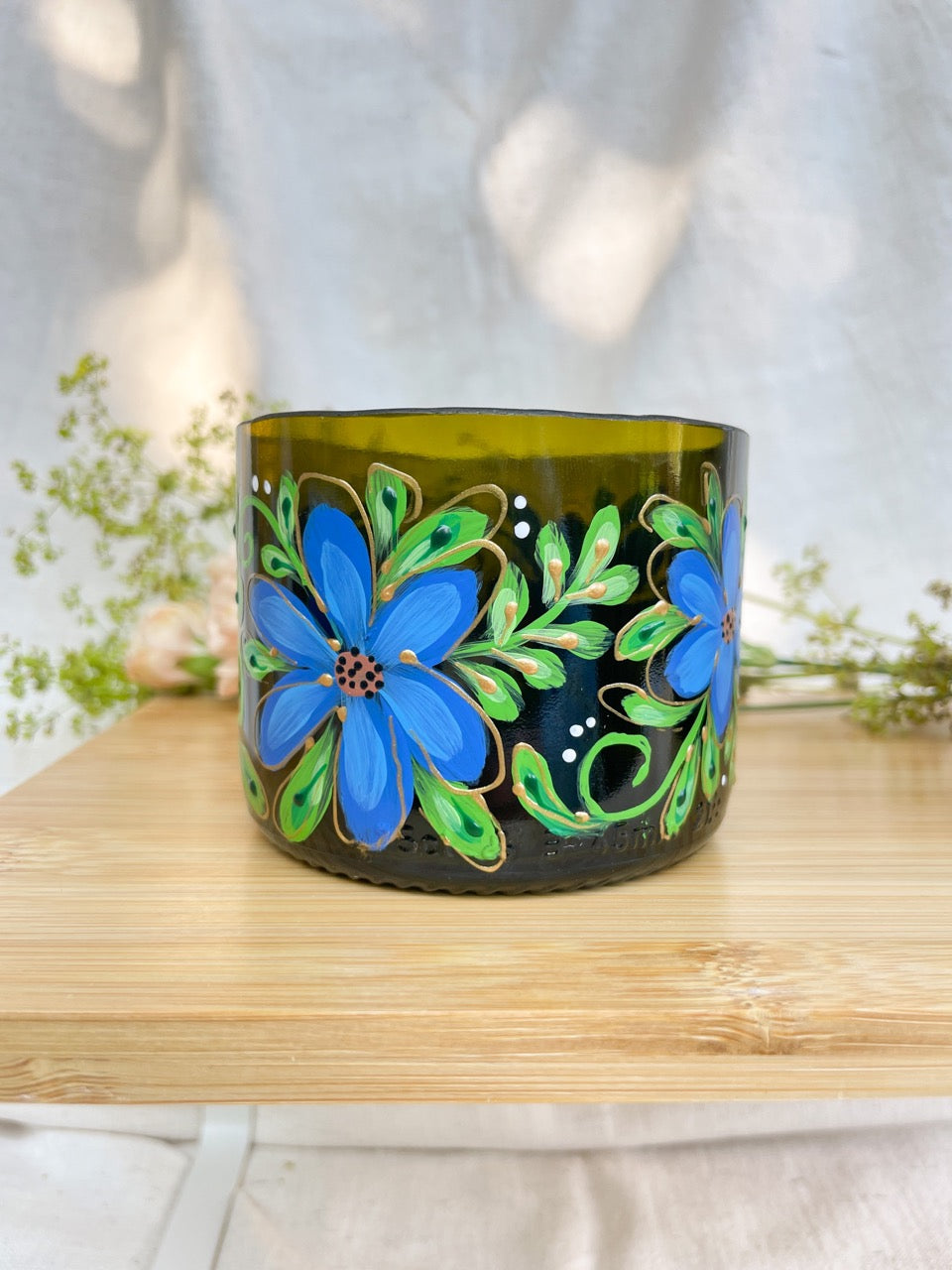 Handpainted wine bottle cup - Small