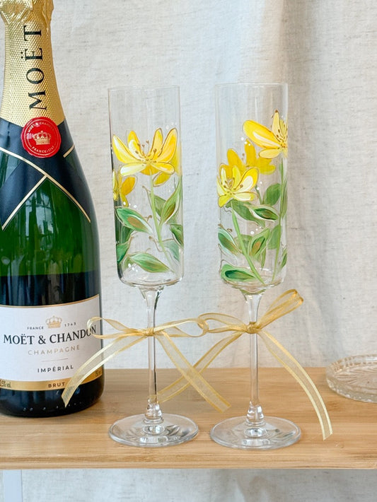 Hand-Painted Champagne Flutes flower stem