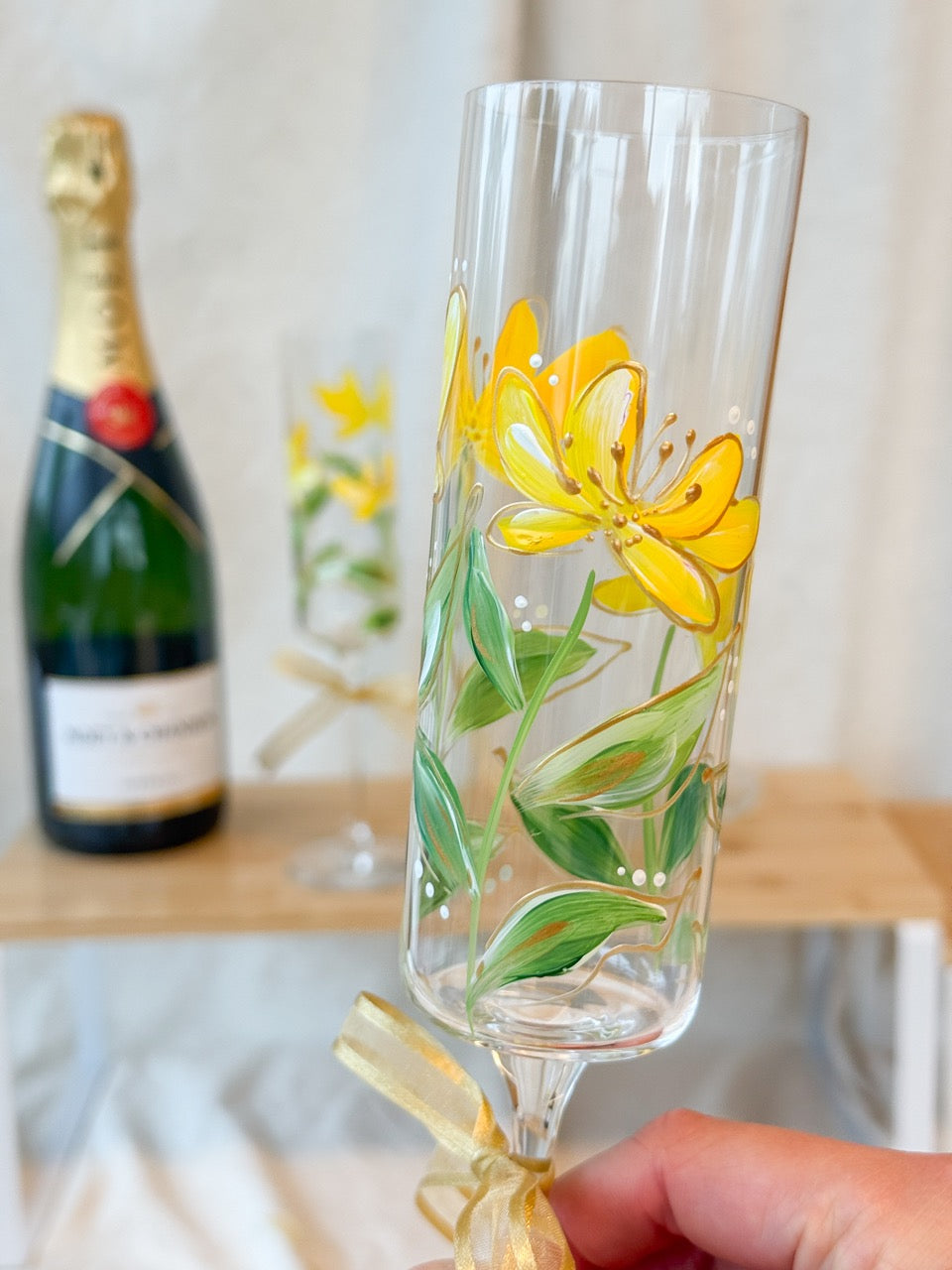 Hand-Painted Champagne Flutes flower stem